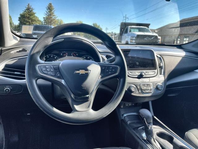 2021 Chevrolet Malibu FWD 1FL