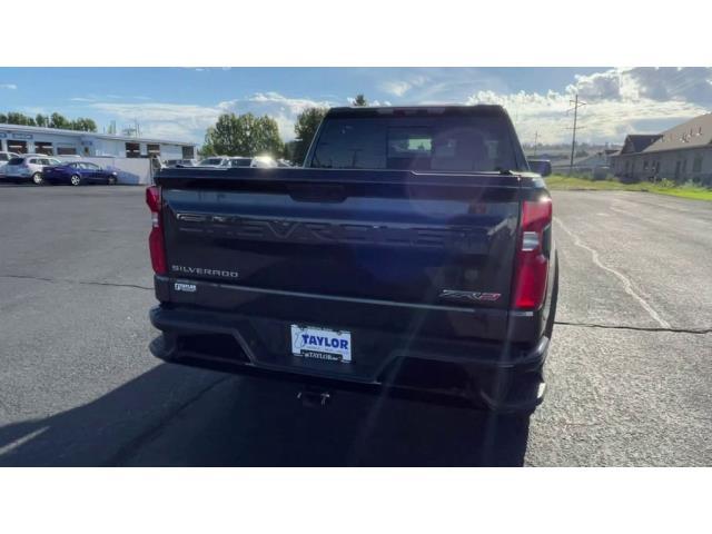 2022 Chevrolet Silverado 1500 4WD Crew Cab Short Bed ZR2