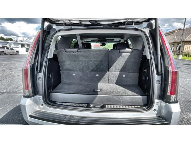 2018 Cadillac Escalade Luxury