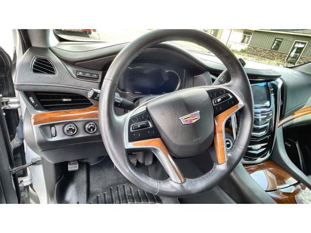 2018 Cadillac Escalade Luxury