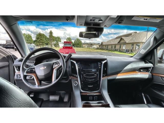 2018 Cadillac Escalade Luxury