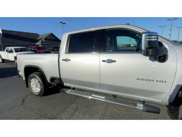 2022 Chevrolet Silverado 2500HD 4WD Crew Cab Standard Bed LTZ