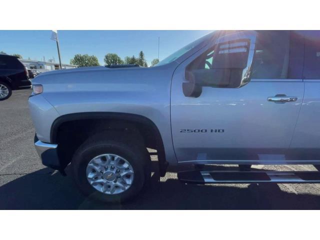 2022 Chevrolet Silverado 2500HD 4WD Crew Cab Standard Bed LTZ