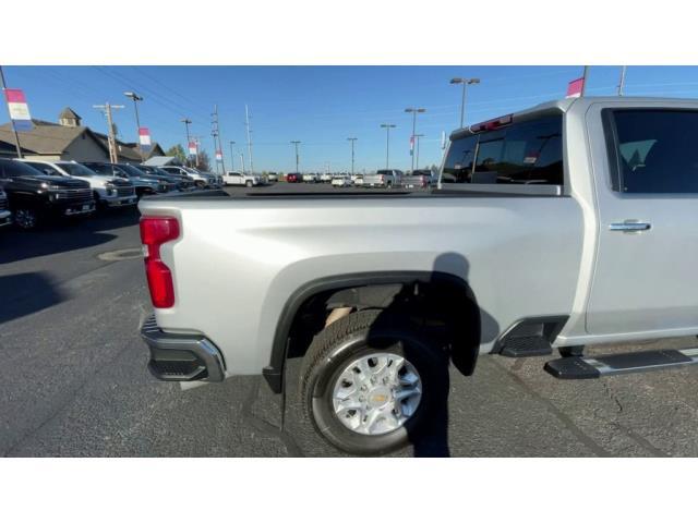 2022 Chevrolet Silverado 2500HD 4WD Crew Cab Standard Bed LTZ