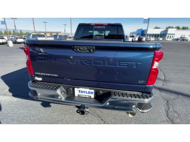 2023 Chevrolet Silverado 3500HD 4WD Crew Cab Standard Bed LT