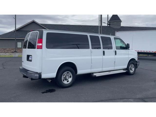 2020 Chevrolet Express Passenger RWD 3500 Extended Wheelbase LT
