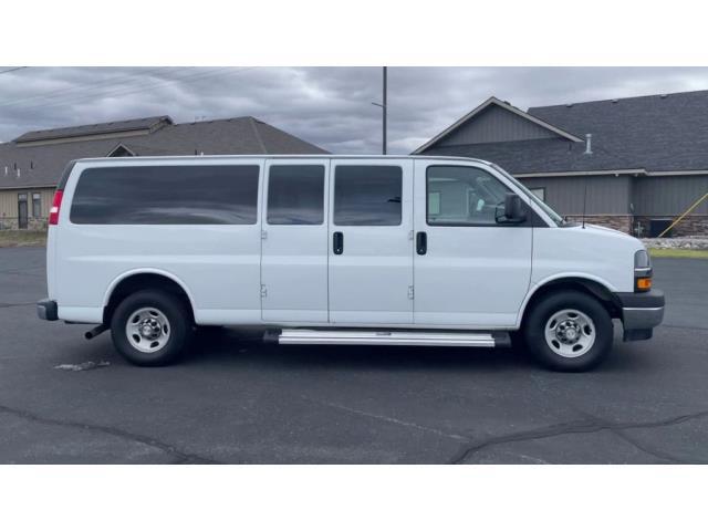 2020 Chevrolet Express Passenger RWD 3500 Extended Wheelbase LT