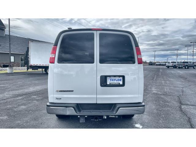 2020 Chevrolet Express Passenger RWD 3500 Extended Wheelbase LT