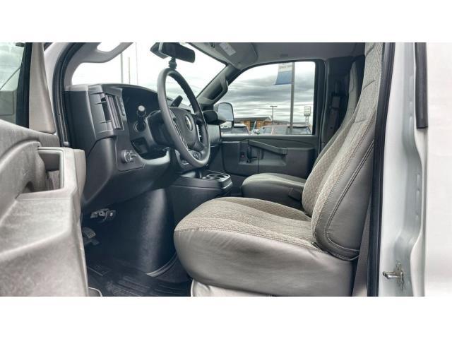 2020 Chevrolet Express Passenger RWD 3500 Extended Wheelbase LT