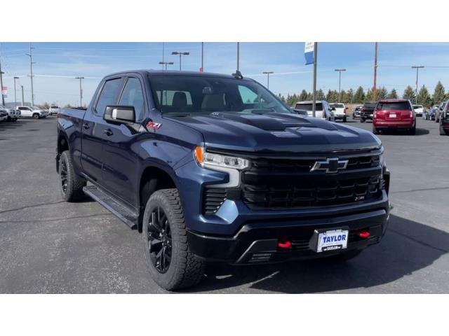 2023 Chevrolet Silverado 1500 4WD Crew Cab Standard Bed LT Trail Boss
