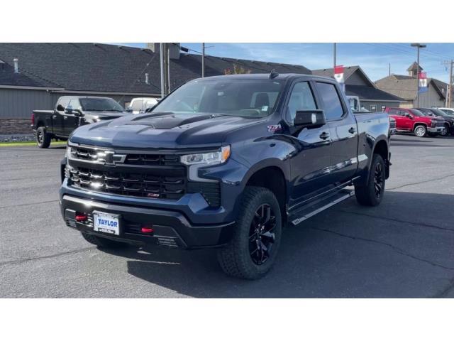 2023 Chevrolet Silverado 1500 4WD Crew Cab Standard Bed LT Trail Boss
