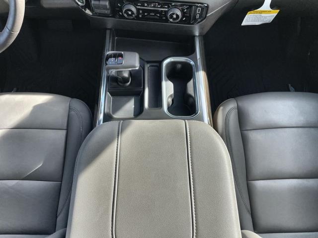 2023 Chevrolet Silverado 1500 4WD Crew Cab Standard Bed LT Trail Boss