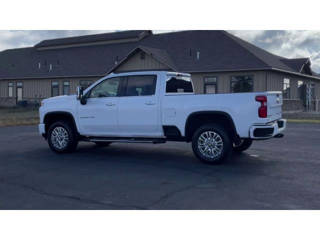 2022 Chevrolet Silverado 2500HD 4WD Crew Cab Standard Bed High Country