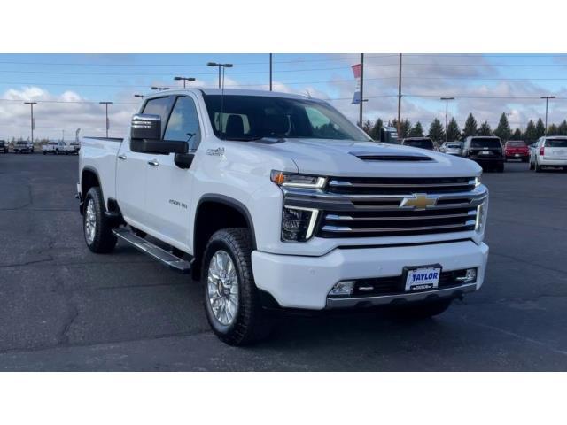 2022 Chevrolet Silverado 2500HD 4WD Crew Cab Standard Bed High Country