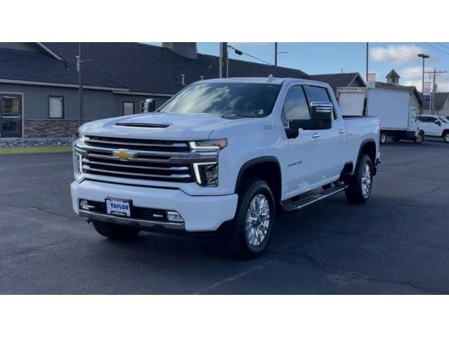 2022 Chevrolet Silverado 2500HD 4WD Crew Cab Standard Bed High Country