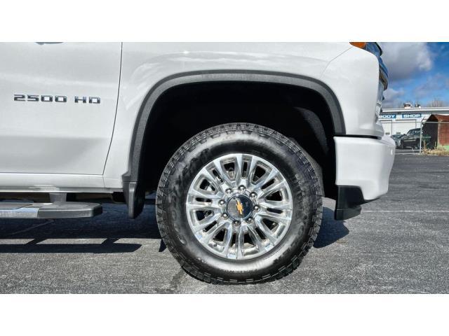 2022 Chevrolet Silverado 2500HD 4WD Crew Cab Standard Bed High Country