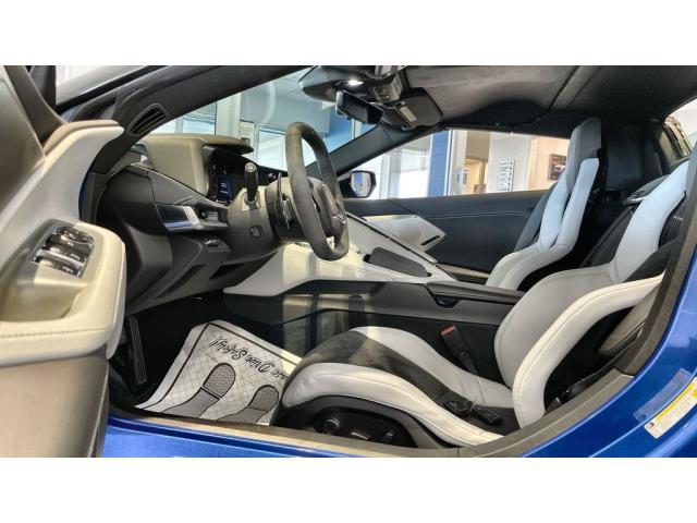 2022 Chevrolet Corvette Stingray RWD Convertible 2LT