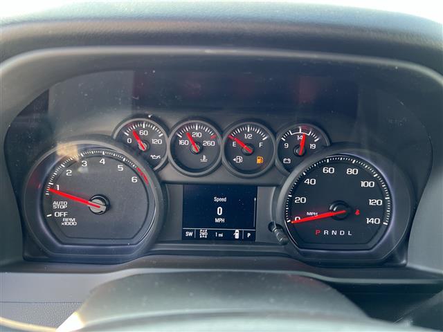 2024 Chevrolet Silverado 1500 4WD Crew Cab Short Bed Custom