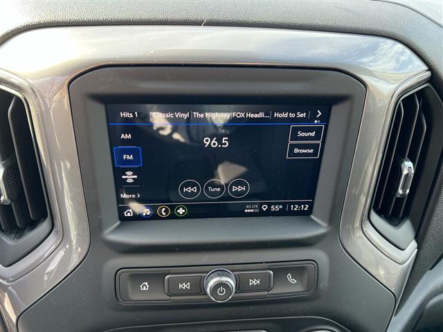 2024 Chevrolet Silverado 1500 4WD Crew Cab Short Bed Custom
