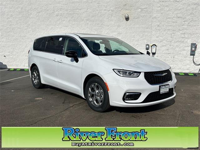 2024 Chrysler Pacifica PACIFICA LIMITED