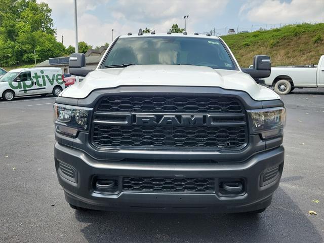 2024 RAM Ram 3500 RAM 3500 TRADESMAN CREW CAB 4X4 8 BOX