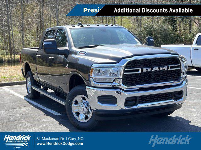2024 RAM Ram 3500 RAM 3500 TRADESMAN CREW CAB 4X4 64 BOX