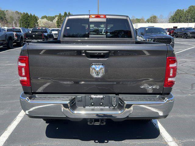 2024 RAM Ram 3500 RAM 3500 TRADESMAN CREW CAB 4X4 64 BOX