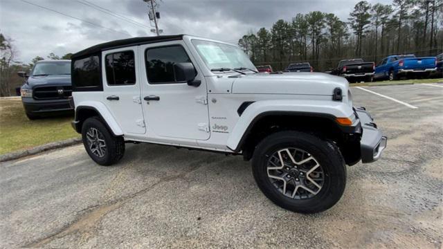 2024 Jeep Wrangler WRANGLER 4-DOOR SAHARA