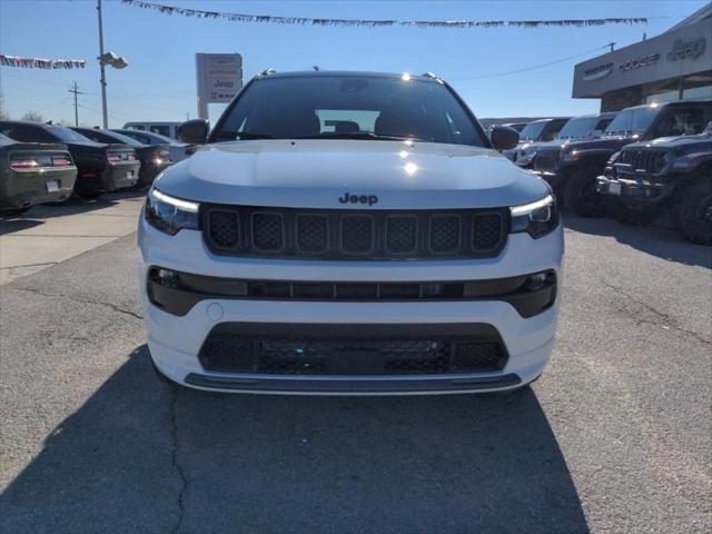 2024 Jeep Compass COMPASS LIMITED 4X4