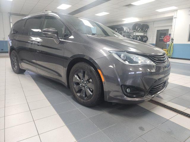 2019 Chrysler Pacifica Hybrid Limited