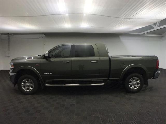 2022 RAM 3500 Laramie Mega Cab 4x4 64 Box