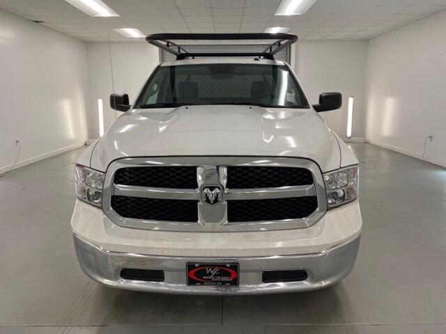 2022 RAM Ram 1500 Classic RAM 1500 CLASSIC TRADESMAN REGULAR CAB 4X4 64 BOX