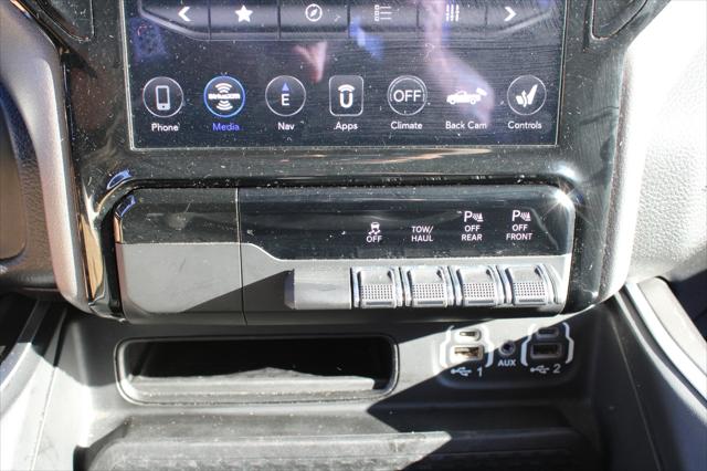 2020 Ram 1500 Big Horn Crew Cab 4x4 57 Box