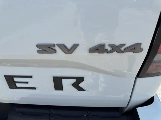 2022 Nissan Frontier Crew Cab SV 4x4
