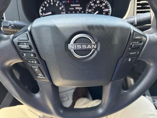 2022 Nissan Frontier Crew Cab SV 4x4
