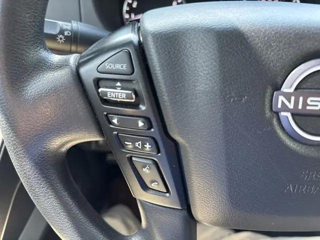 2022 Nissan Frontier Crew Cab SV 4x4