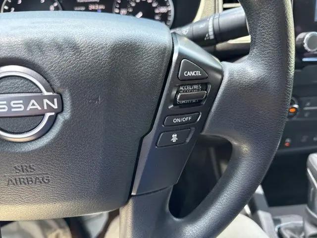 2022 Nissan Frontier Crew Cab SV 4x4