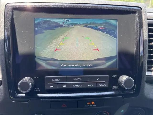 2022 Nissan Frontier Crew Cab SV 4x4