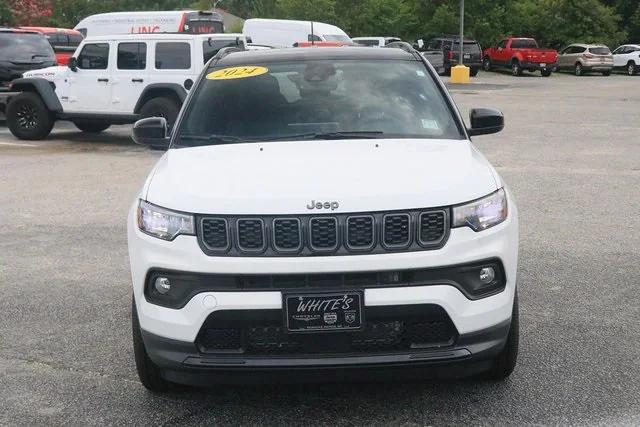 2024 Jeep Compass COMPASS LATITUDE 4X4