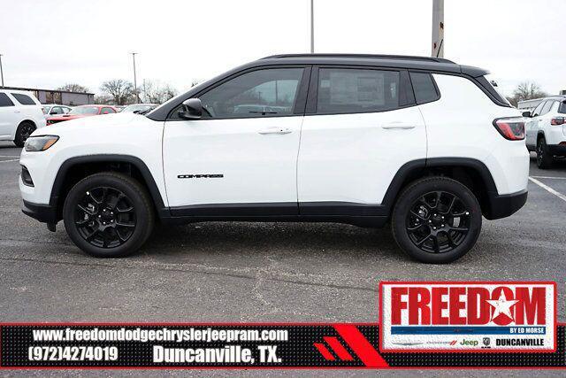 2024 Jeep Compass COMPASS LATITUDE 4X4