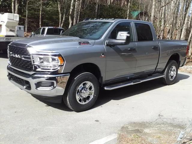 2024 RAM Ram 3500 RAM 3500 TRADESMAN CREW CAB 4X4 64 BOX