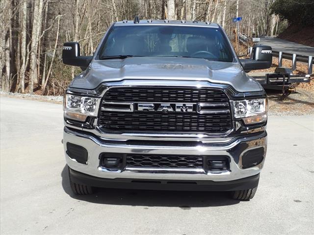 2024 RAM Ram 3500 RAM 3500 TRADESMAN CREW CAB 4X4 64 BOX