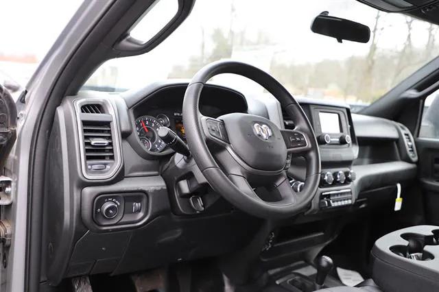 2024 RAM Ram 2500 RAM 2500 TRADESMAN CREW CAB 4X4 64 BOX