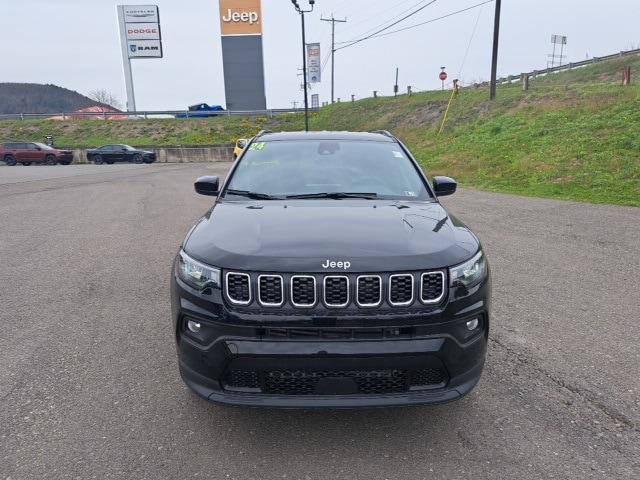 2024 Jeep Compass COMPASS LATITUDE 4X4