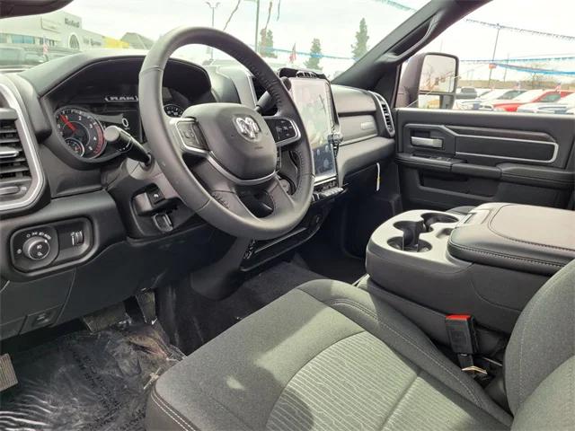 2024 RAM Ram 2500 RAM 2500 BIG HORN CREW CAB 4X4 64 BOX