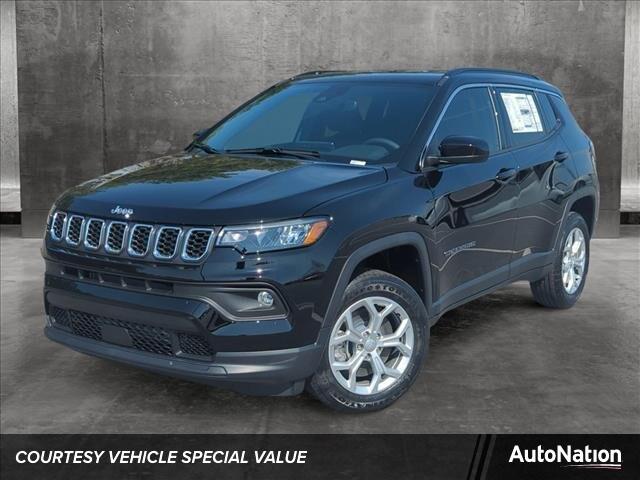 2024 Jeep Compass COMPASS LATITUDE 4X4
