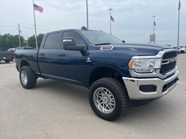 2024 RAM Ram 2500 RAM 2500 TRADESMAN CREW CAB 4X4 64 BOX