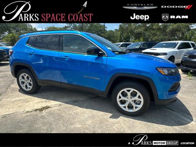 2024 Jeep Compass COMPASS LATITUDE 4X4