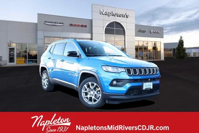 2024 Jeep Compass COMPASS LATITUDE LUX 4X4