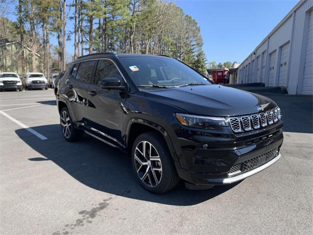 2024 Jeep Compass COMPASS LIMITED 4X4